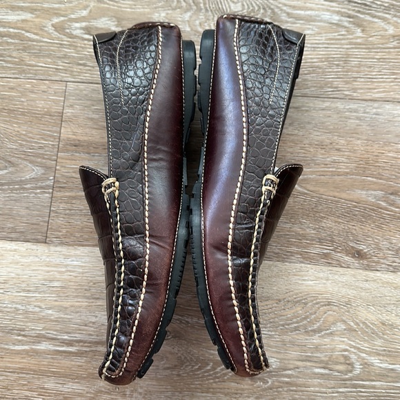 Cole Haan. Men’s shoes. Size 9 medium. Brown. Excellent condition. - Picture 3 of 6